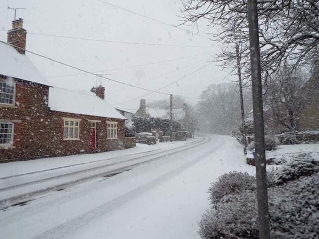 A snowy Charwelton.