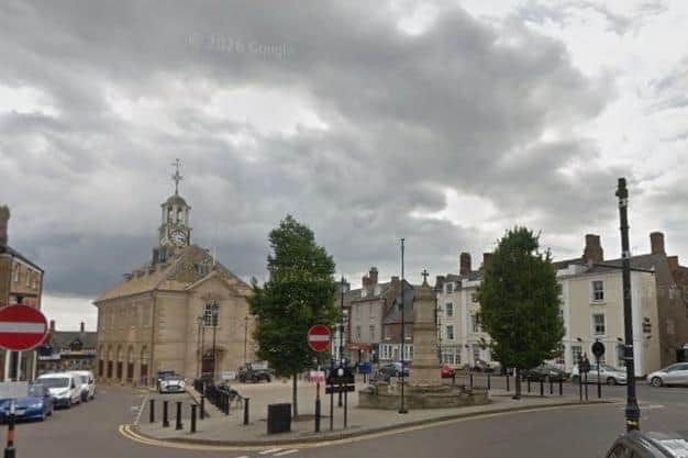 Independent businesses in Brackley town centre can now apply for funding from the council to improve their premises.