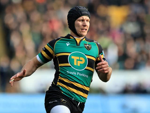 Piers Francis is joining Bath