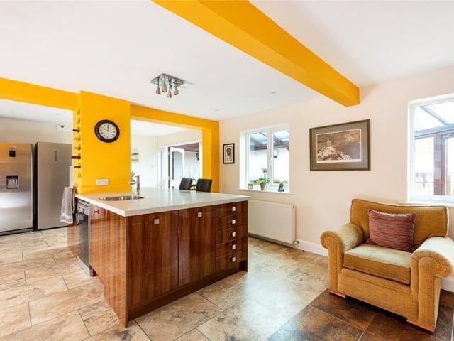 Vicarage Close, Hackleton, Northampton, Northamptonshire, NN7