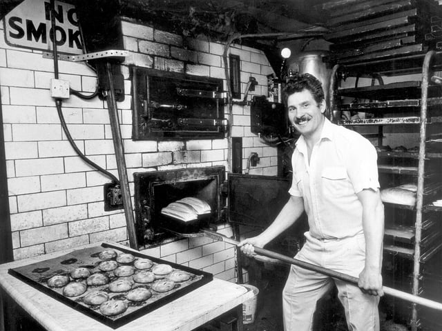 Keith Faulkner of The Village Bakery, Duston 1990