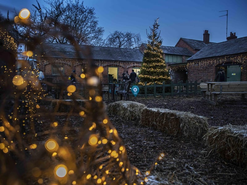 Despite the cold winter weather making an appearance, the traders powered on and were delighted to welcome visitors in to see what they had to offer.