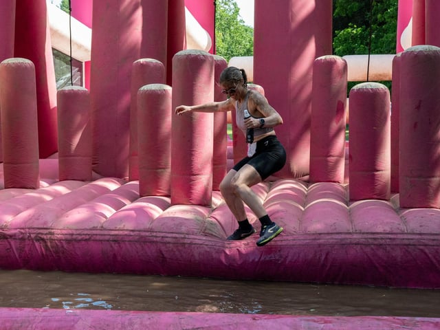 Runners taking part in the Pretty Muddy Race For Life at Abington Park in Northampton on Saturday, July, 11, 20026. Photo by David Jackson.
