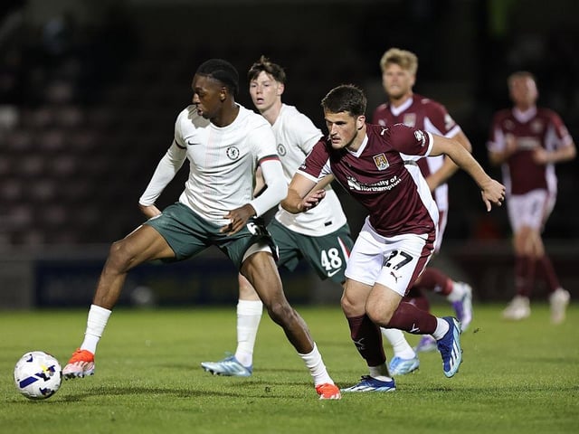 Had a couple of nearly moments, crowded out in the penalty box early on and then unable to finish off List's good work prior to the penalty. Clearly still working his way to full match sharpness and he'll benefit hugely from the hour he played here... 7