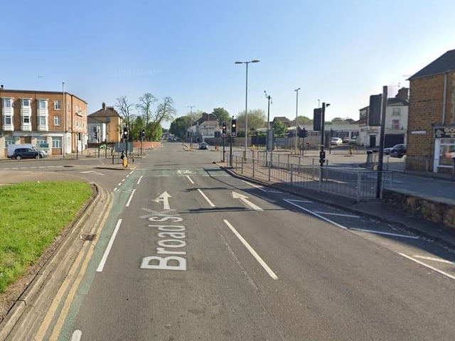 There have been two serious accidents near the traffic lights of Broad Street and Grafton Street between 2018 and 2022. In November 2021, a pedestrian was fatally struck by a car on Broad Street near Barrack Road.