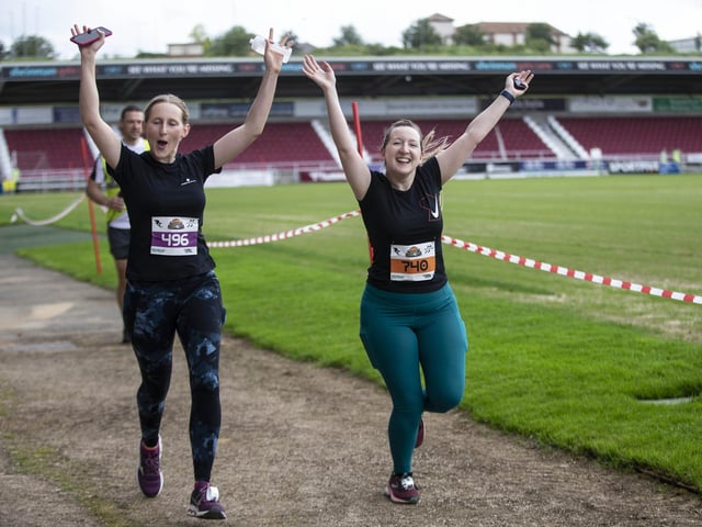 Runners taking part in the 2021 event.