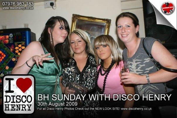 Nostalgic pictures from a night out down Bridge Street 14 years ago