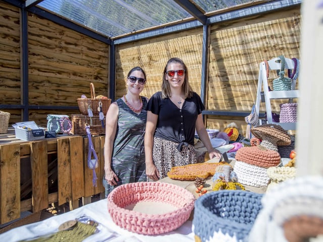 Craft business Hooked & Knotted.