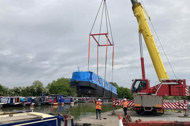 500 tonnes of canal boats to be craned into Crick Marina for Boat Show, 25-27 May