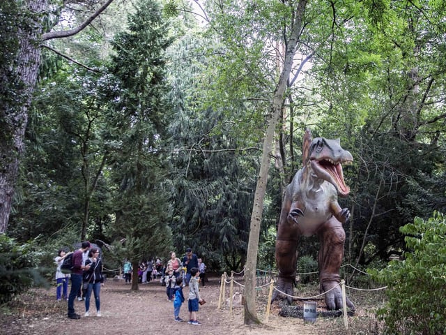 Families had tons of fun with the dinosaurs at Delapre Abbey