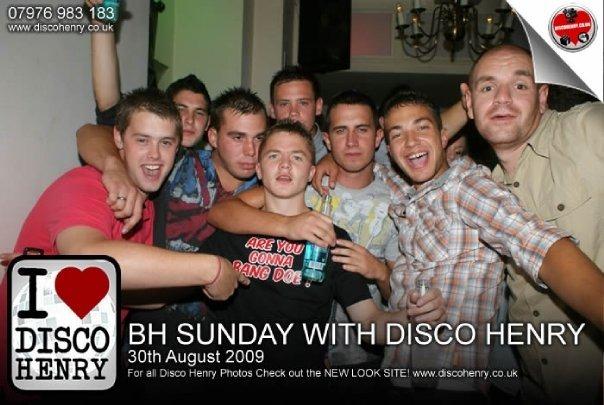 Nostalgic pictures from a night out down Bridge Street 14 years ago