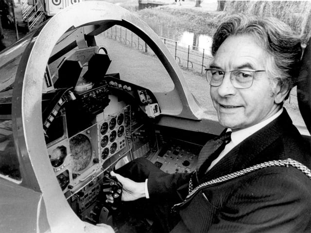 Stan James in model Tornado 1985