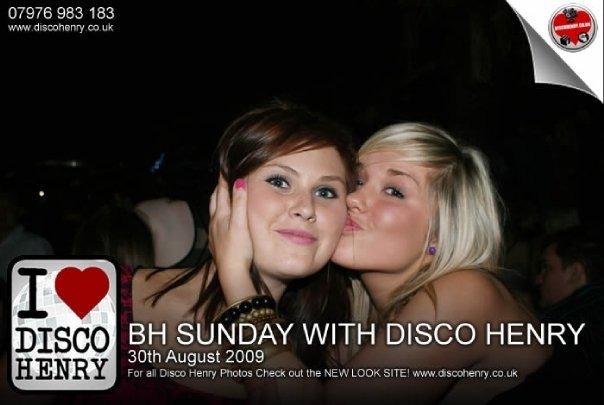 Nostalgic pictures from a night out down Bridge Street 14 years ago
