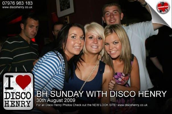 Nostalgic pictures from a night out down Bridge Street 14 years ago