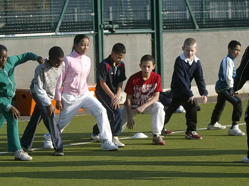 2007 - Pupils from Castle Primary School visiting Unity College for a multi sports activity day, organised by year 11 'junior sports leaders' from Unity College.