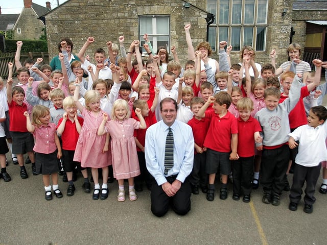 St Loys CE Primary School, Weedon Lois for good Ofsted report