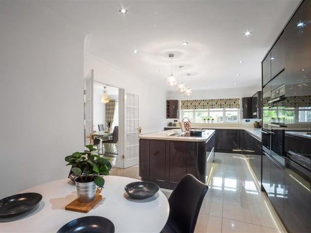 Turnberry Lane, Collingtree, Northampton