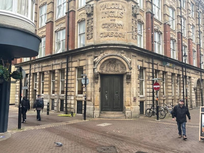 Unit 1 of the City Building in Fish Street has been vacant ever since Subway closed down during the Covid pandemic. It is available to rent for £3,000 per month.