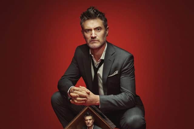 Tom Chambers in new thriller Murder in the Dark