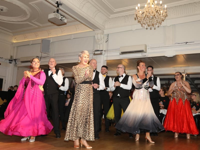 Strictly for Sebastian ::Dance event for Team Sebastian