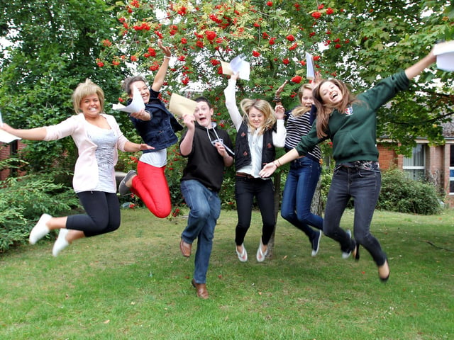 2011 - Sponne School, Brackley Road, Towcester. L-R Ellie Slough, Jade Scott, Ryan Hanley, Jessica Burnett, Hannah Foxton and Rebecca Florey.