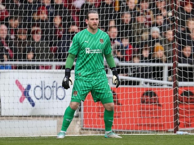 Had nothing to do in the first half, but was then very busy in the second. The bottom line is he kept the score down to respectable levels with a clutch of good saves... 7 CHRON STAR MAN