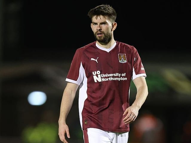 Decent cross for Eaves to go close, and also won an important header at the back post shortly before going off, but for whatever reason he didn't have his best night and made way with still more than 30 minutes to play... 6.5