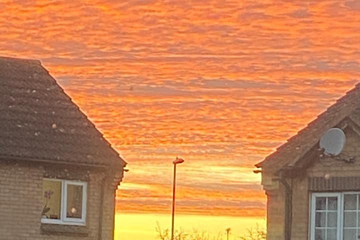 Another orange cloud formation captured in NN4.