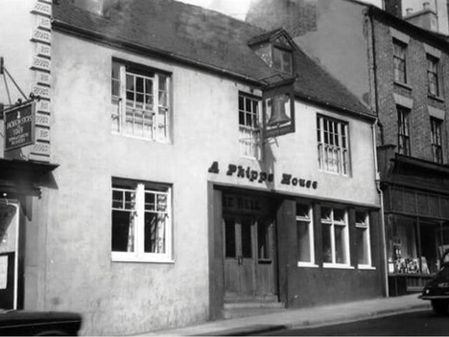 Dave said: "The Bell was one of the ancient inns named in 1585 and was mentioned in 1532, one can only speculate how far back it went before this though. It was also mentioned in the Universal British Directory in 1791, so it remained an inn of importance for many centuries. It was an unlikely candidate for closure during the licencing purges although the council did object to its renewal in 1891. During the appeal, it emerged that it still had stabling for 20 horses, had 11 beds to let and had between 900 and 1,000 ‘lodgers’ a year so it was still doing a fair old trade. The 20th Century wasn’t so kind, though, it held its own for many years, being revered as one of the ‘scrumpy’ pubs in the 1960s, a potent drink if ever there was one. By the end of the 1970s, though, it had run its course, a couple of facelifts and new names saw it continue trading for a few more years but The Bell of Ancient Inn fame died with its original name."
