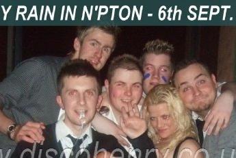 Nostalgic pictures from a '90p a drink' night out down Bridge Street 15 years ago