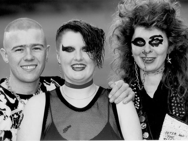 Far Cotton carnival - "punks" 1993
