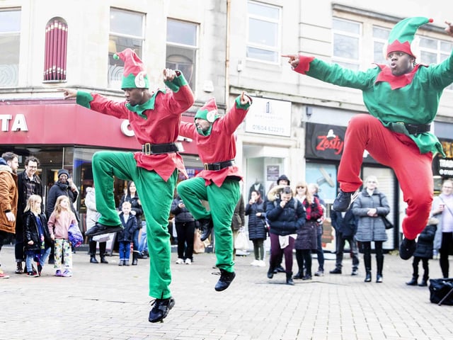 In the penultimate weekend before Christmas, many came along to enjoy what was on offer.