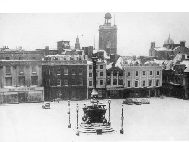 Market Square, Northampton, under snow during 1962