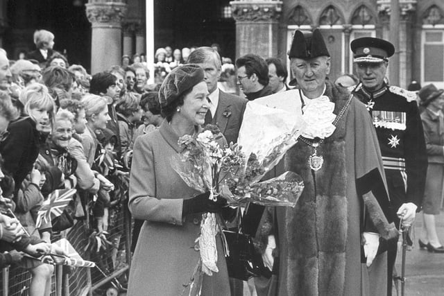 The Queen opens the Lift Tower in Northampton in 1982 with former mayor Reginald William Harris.