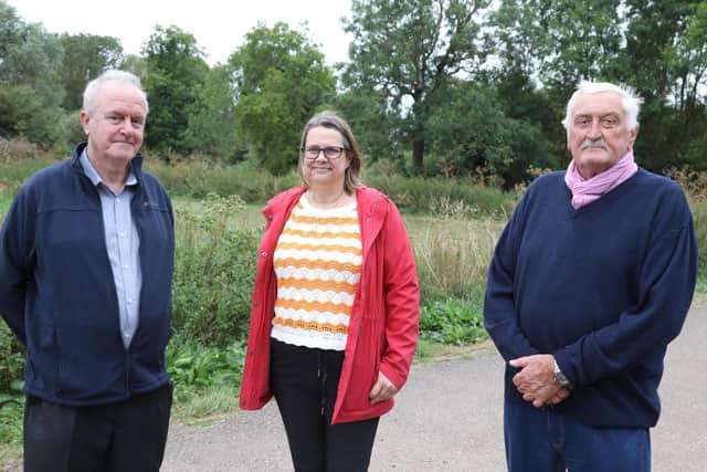 L-r Cllr Martin Griffiths, Rosemary Smart (clerk to Earls Barton Parish Council), John Dunkley National World