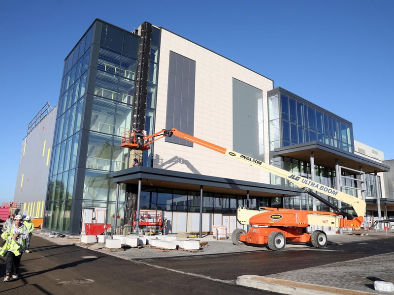 Work progresses on the latest phase of Rushden Lakes in October 2018