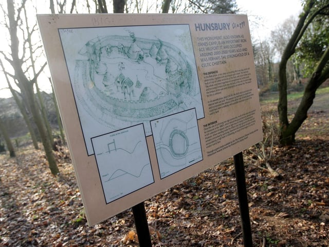 Hunsbury Hill is situated in the picturesque rolling countryside of South Northamptonshire