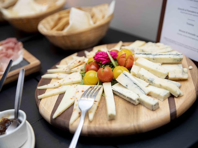 The authentic Italian restaurant, inspired by Davide’s home region Abruzzo, will offer handcrafted pasta from its premises in College Street Mews.