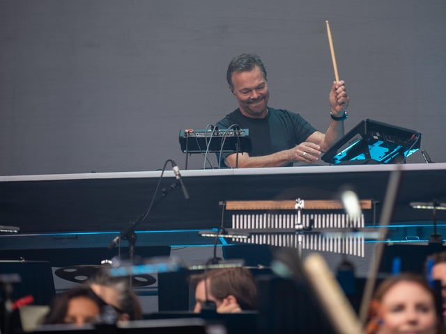 Pete Tong & The Symphony Orchestra, conducted by Jules Buckley, at Franklin's Gardens, Northampton, June 24, 2022. Photo by David Jackson.