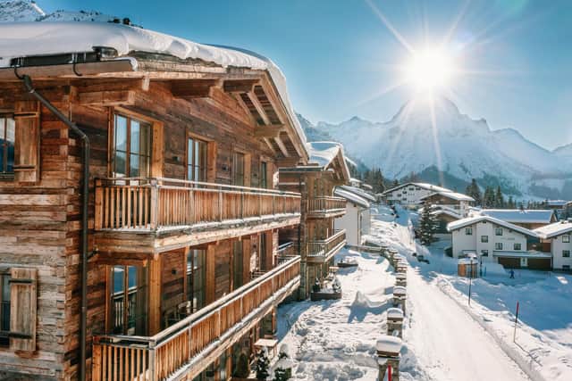 The exterior of Severins and its spectacular surroundings (photo: Michael Magulski)