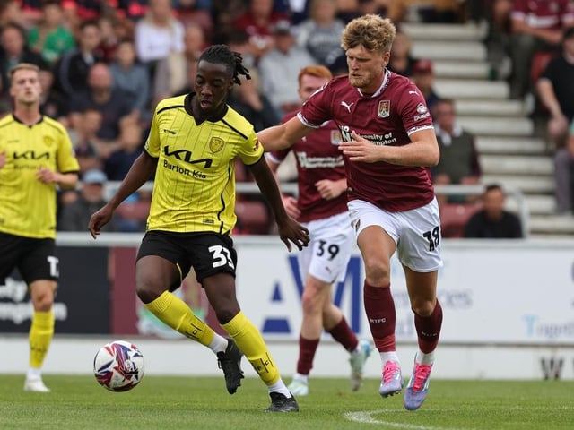 Does a bit of everything in midfield and he both worked hard off the ball and tried to make up the numbers in attack. Arrived in the box several times but the ball never came... 6.5