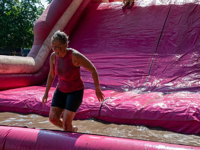 Runners taking part in the Pretty Muddy Race For Life at Abington Park in Northampton on Saturday, July, 11, 20026. Photo by David Jackson.