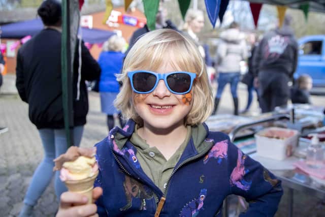 An event to celebrate Blackthorn Good Neighbours Nursery's recent successes was held on Monday (April 3). Photo: Kirsty Edmonds.