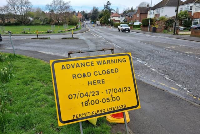 Warning signs have not been placed before the Northampton Road bridge