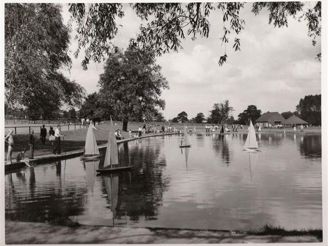 Retro model boats on the lake 90 years ago.