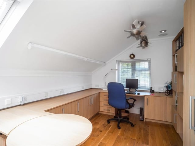 Chelton Brown / Rightmove
