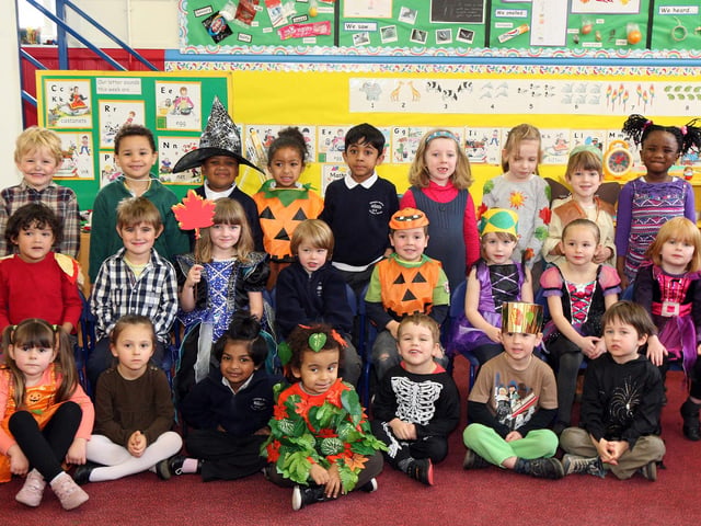 Cedar Road Primary School First Class pic 1 of 2