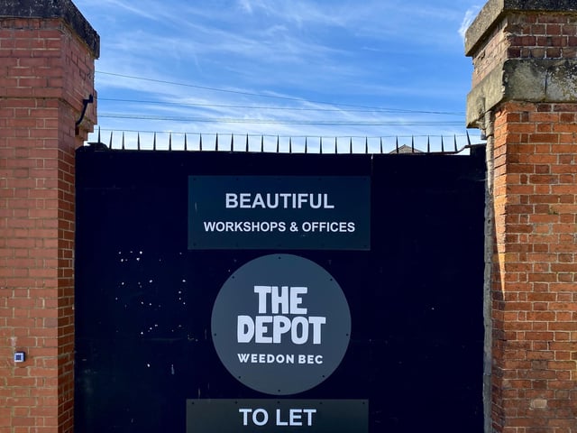 Tucked away in the middle of Weedon, we wandered around the Weedon Depot, a hub for retail, cafes, and local businesses with a rather impressive collection of imposing Grade II-listed buildings.