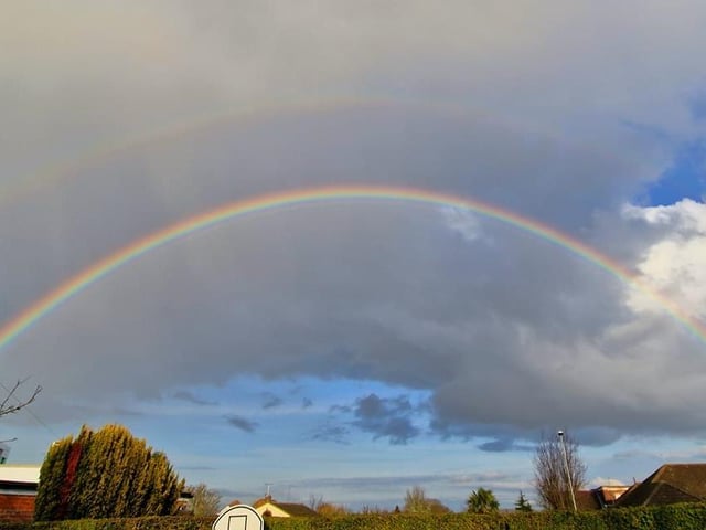 A full rainbow in NN3.