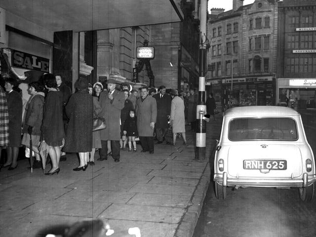 Adnitt's New Year sales, The Drapery, Northampton, January 1, 1965